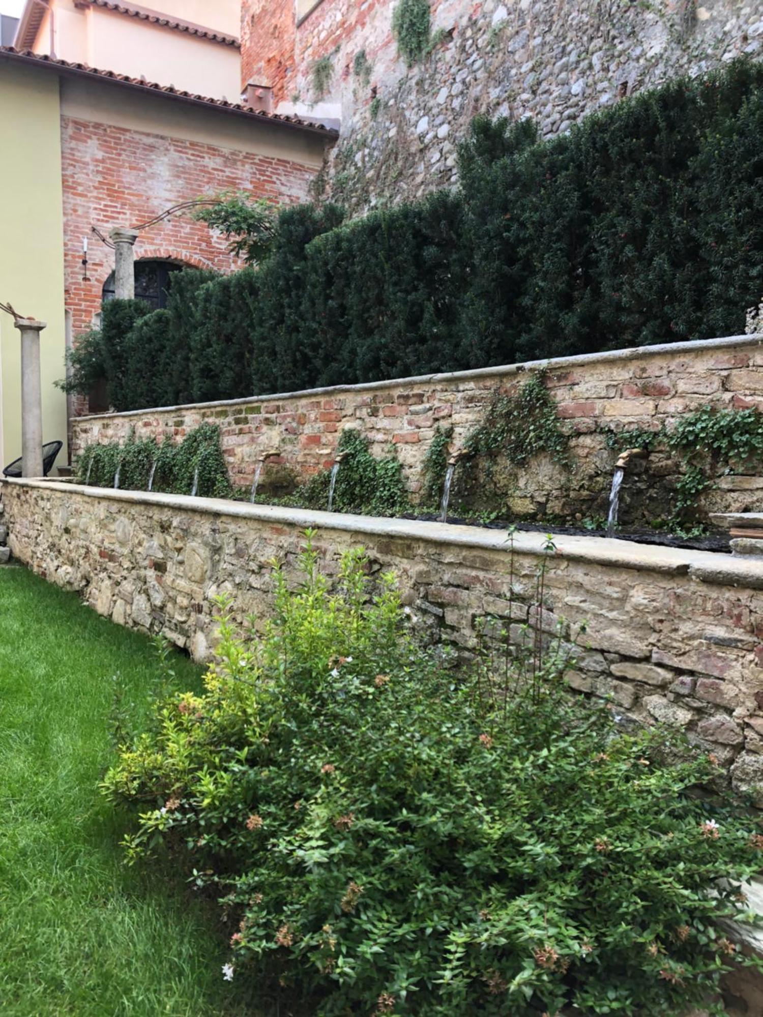 Palazzo Fauzone Relais Bed & Breakfast Mondovi Exterior photo